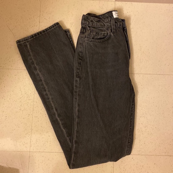 Reformation Cynthia High Relaxed Long Jeans in Seine Wash size 23 - Picture 2 of 8